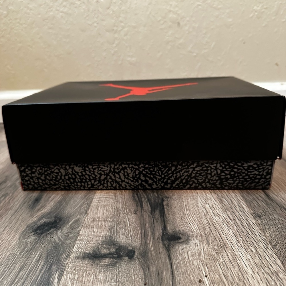 New With Box Jordan 3 “Black Cat” 2025 Men’s Size 9.5 Women’s Size 11 - Picture 5 of 16